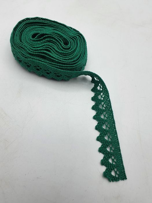 Koronka kupon 5 m.x 3 cm.