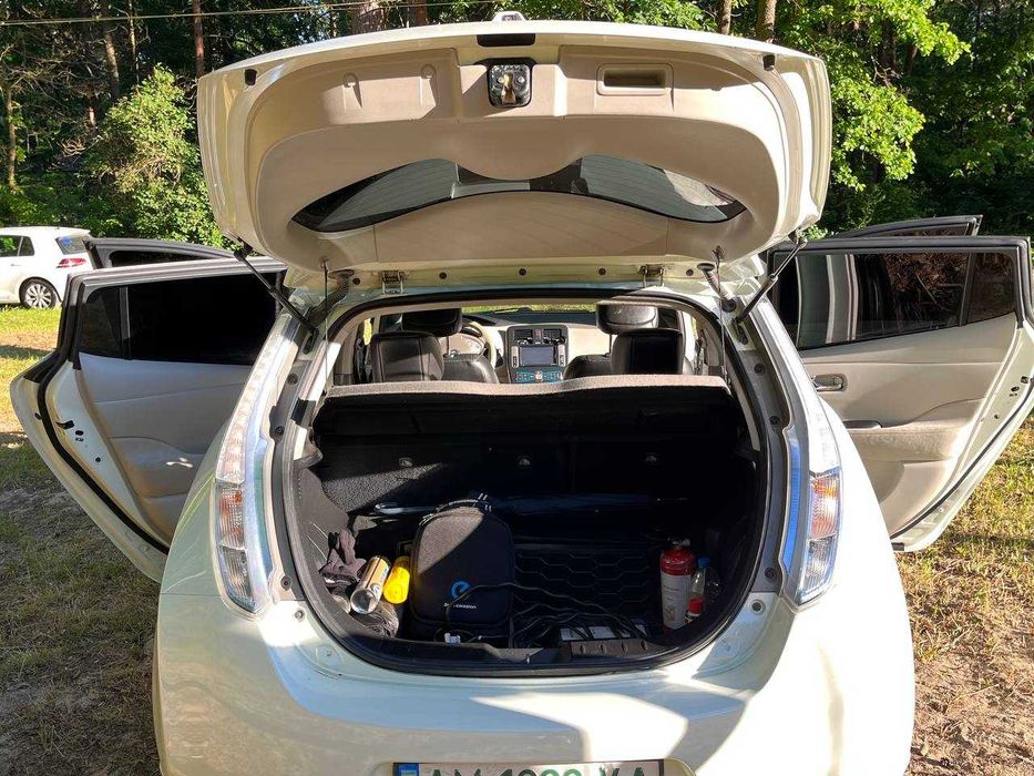 Nissan Leaf 2012