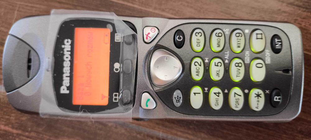 Panasonic KX-TCD735PD cyfrowy tel bezprzewodowy z automatem zgłoszenio