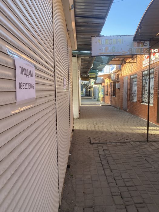 Продам торговий контейнер