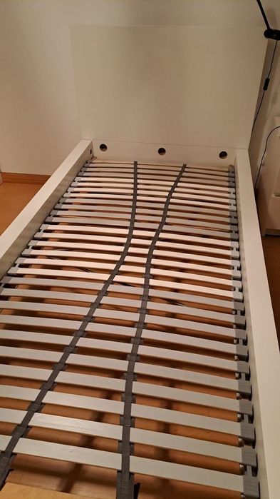 Cama IKEA Malm Solteiro + Estrado