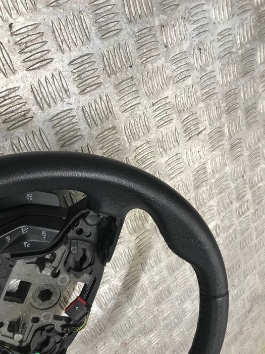 Ford Kuga mk2 kierownica Jak nowa oryginał full opcja