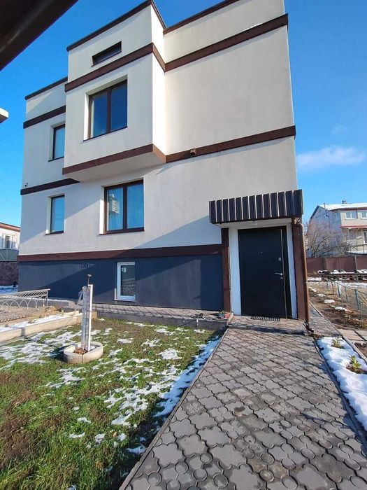 Новосілки, новий комфортний будинок 195 кв.м