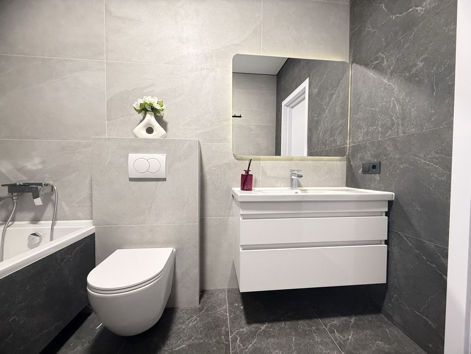 Таунхаус з готовим дизайнерським ремонтом.