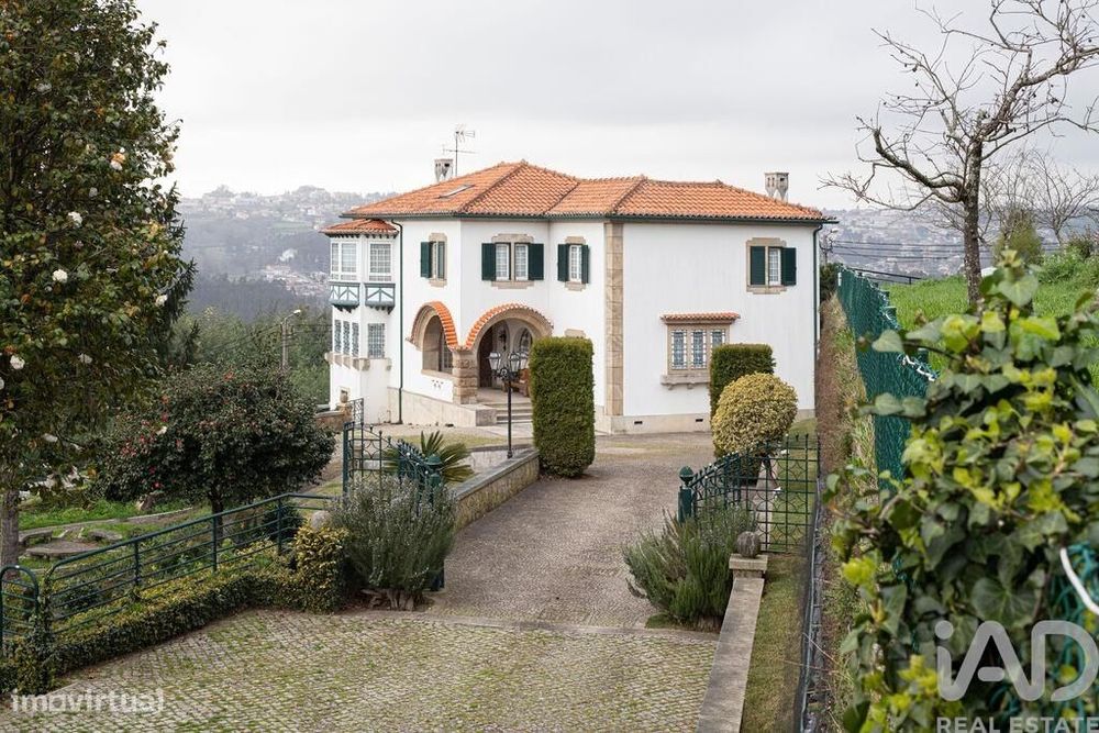 Quinta T11 em Oliveira de Azeméis, Santiago da Riba-Ul, Ul, Macinhata