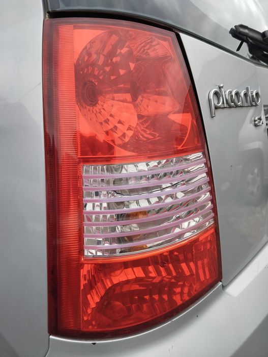 Kia Picanto 1.1i 5D 2004r.Lampa tylna prawa.S3