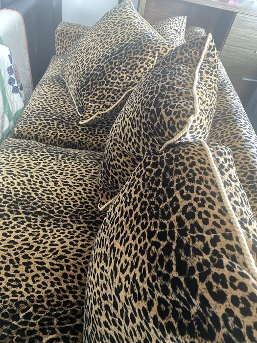 Sofa pele leopardo