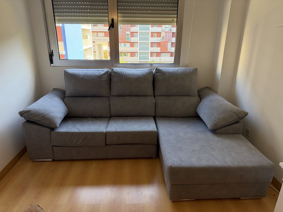Sofa cama muito bem concervado