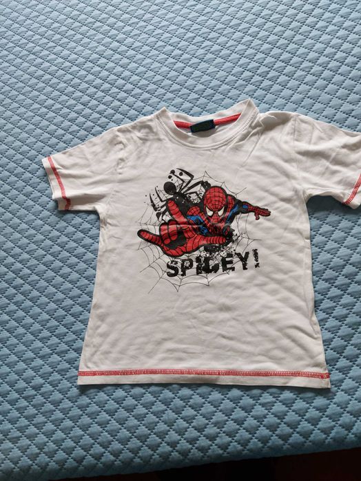 T-shirt spider man 6 anos