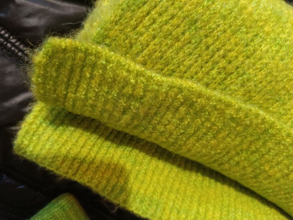 Komplet Limonka szal plus czapka Nowy