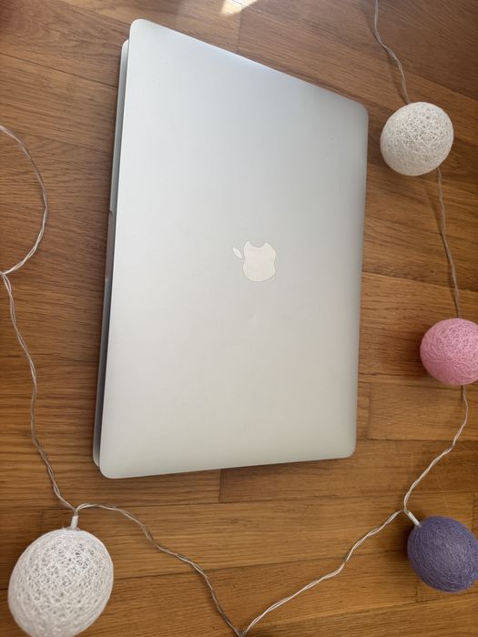 Macbook pro 13 M2 8/256