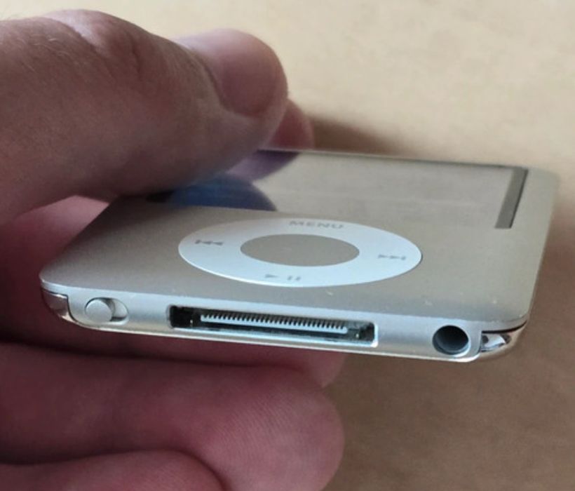 Ipod nano 3 4GB stan idealny