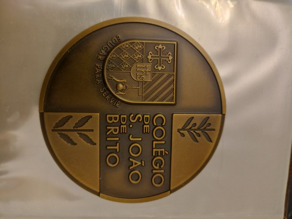 Medalhão do Colégio São João de Brito