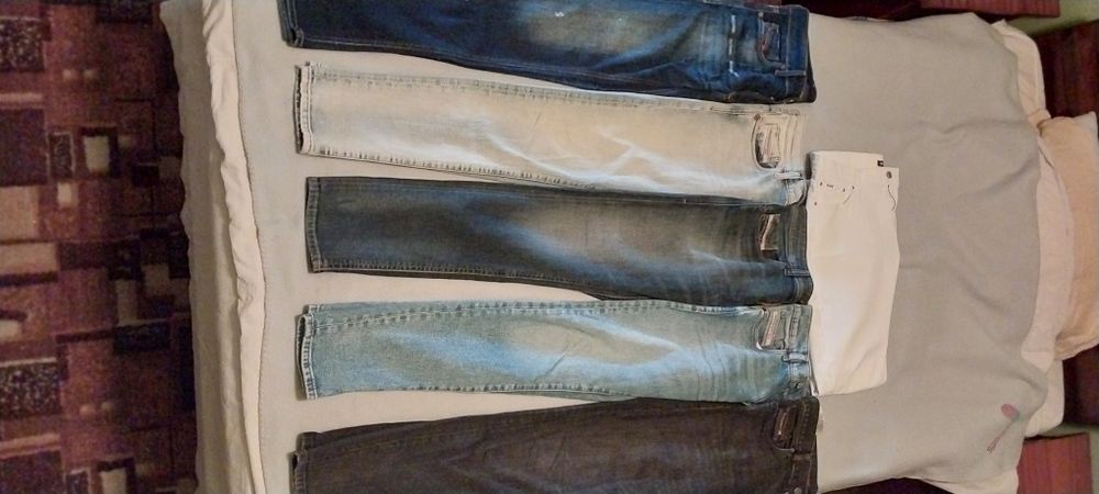 Джинсы ,,Diesel".