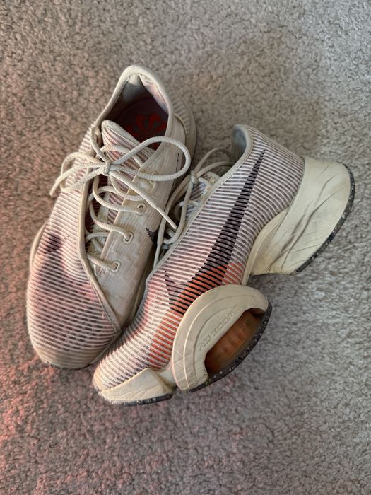 Buty Nike rozm 36,5 Superrep