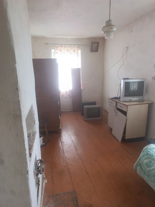 Продам будинок  с. Гадзинка