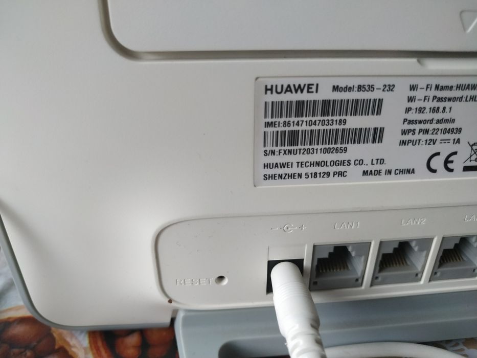 Ruter Huawei b535-232
