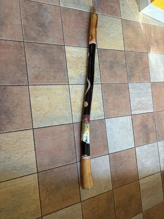 Oryginalne australijskie didgeridoo
