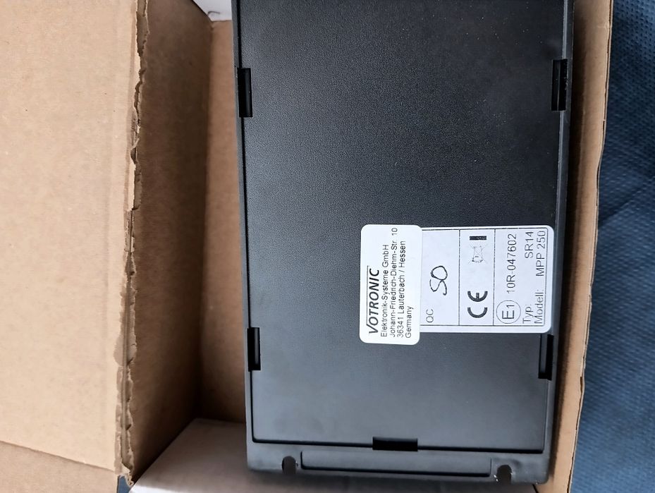 Zestaw fotowoltaiczny do kampera używany Votronic + Maxx 190 W