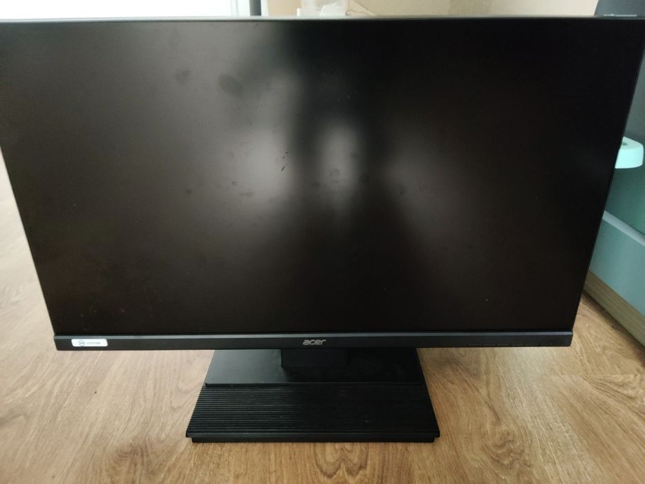 Monitor na sprzedaż