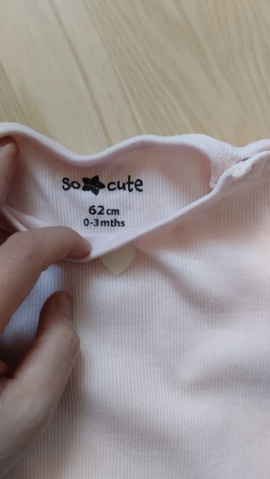 Zestaw 3 szt body roz 62, nowe