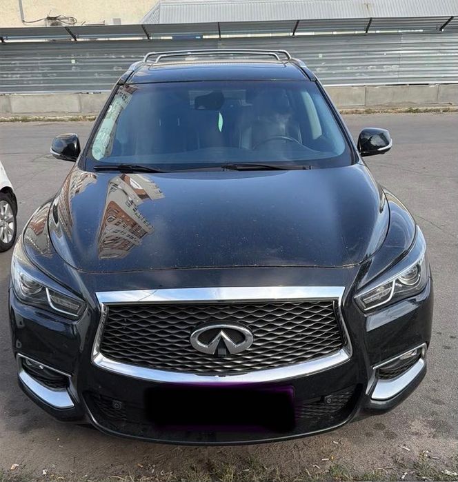 Продам Infiniti Q60 (2016) Об'єм двигуна, наприклад: 3,5