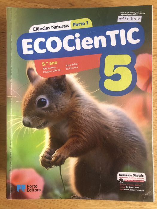 Manuais escolares e cadernos de fichas 5° ano