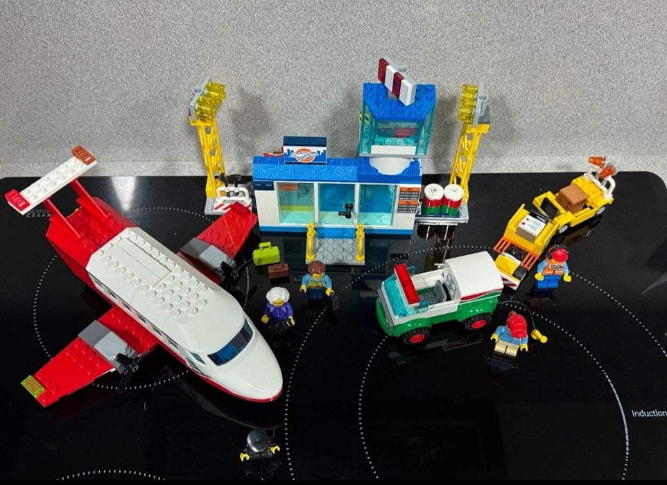 Lego 60261 Central Airport