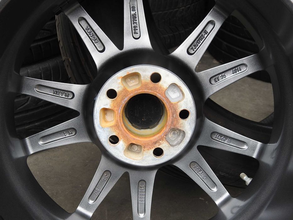 4x Alufelgi 5x114,3 17'' 7J ET35 RONAL 21r NISSAN RENAULT +TPMS DEMO