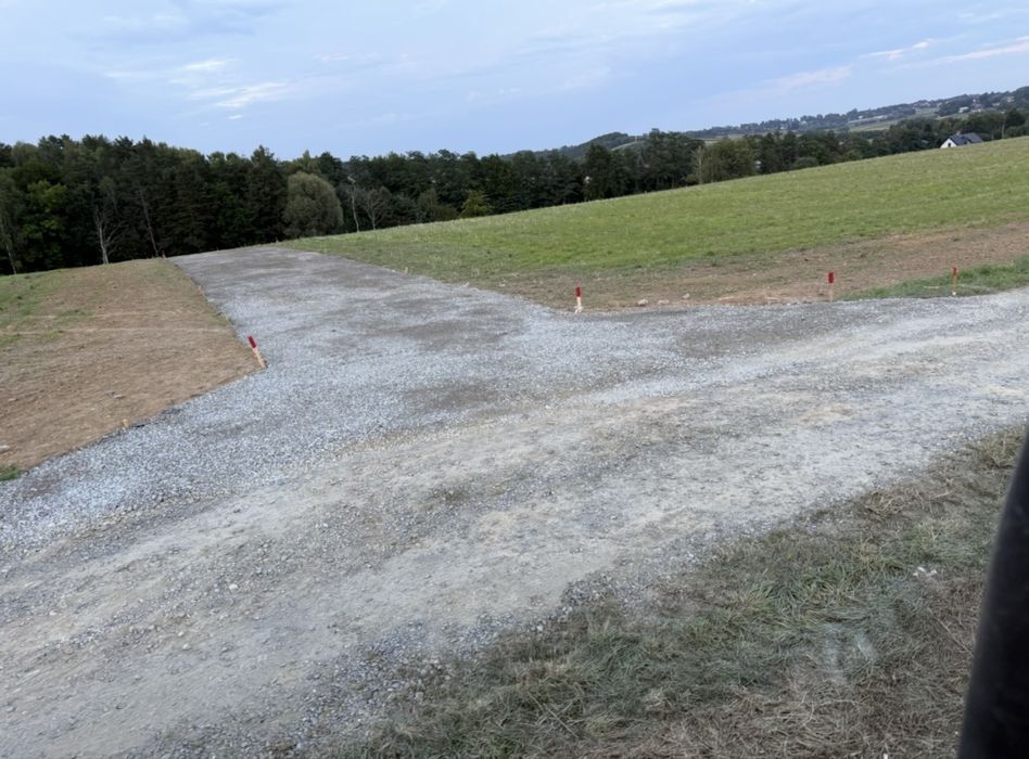 Utwardzanie Parkingów, Dróg