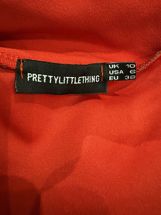 Жіноче плаття Prettylittlething