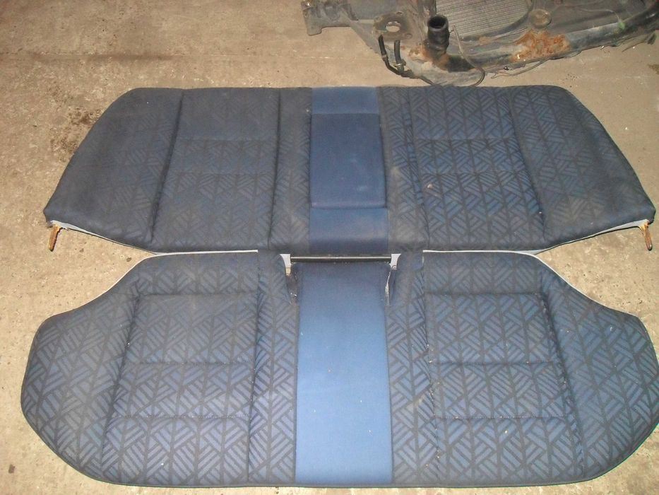 Fotele Tapicerka Mercedes w202 sedan niebieskie