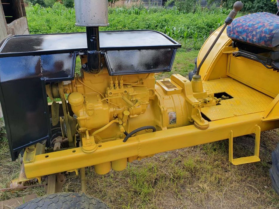 Продам  Трактора