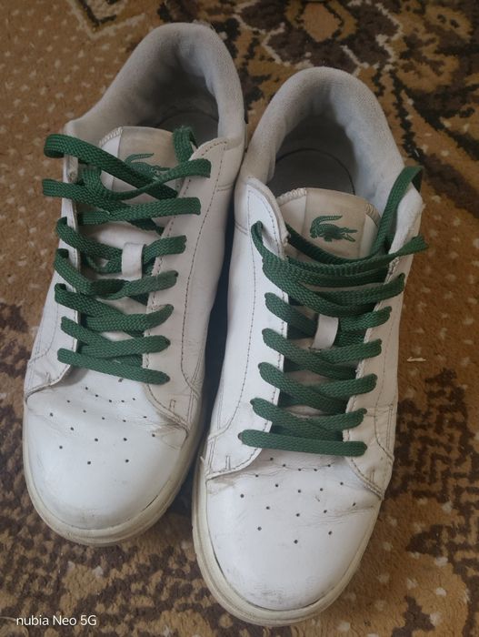 Продам красовки Lacoste