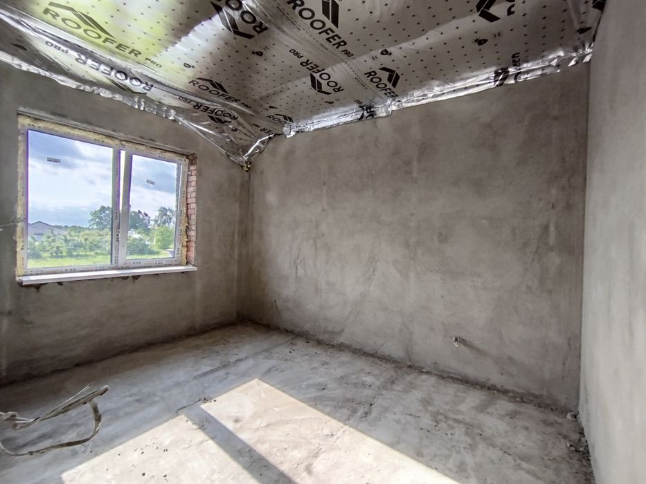 Продаж 2 поверхового дуплекса