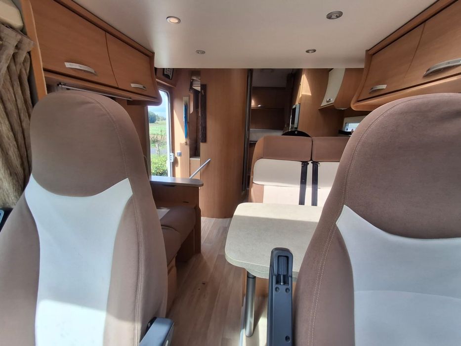 Autocaravana Chausson 5 lugares