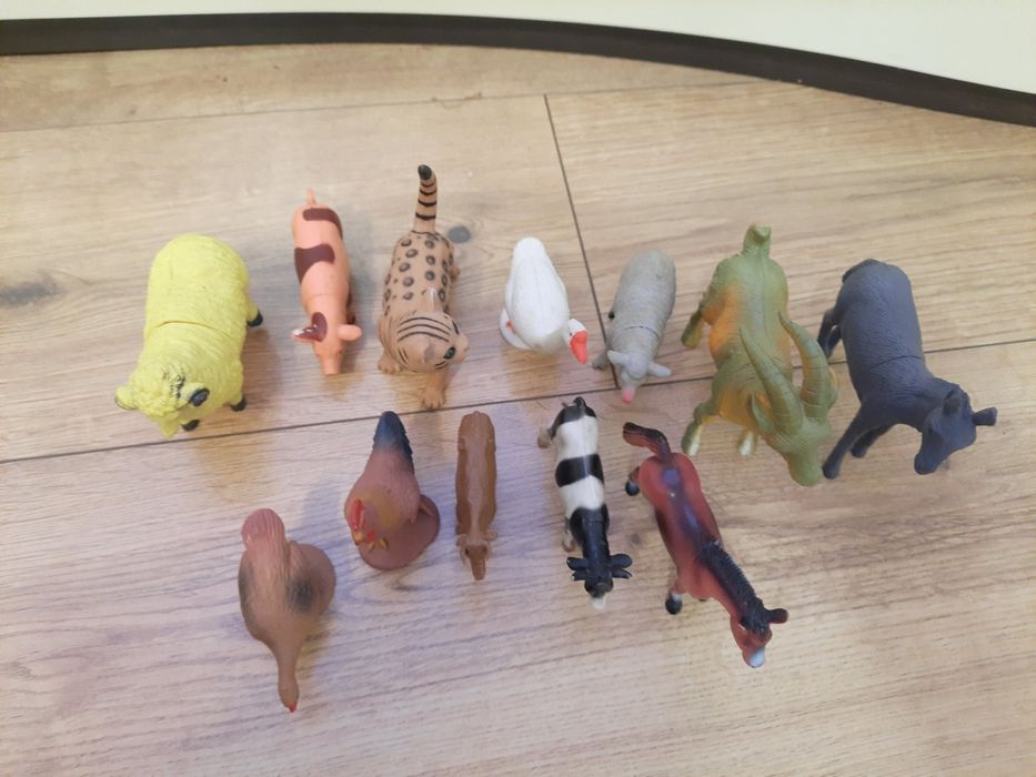 Zestaw figurki zwierzęta