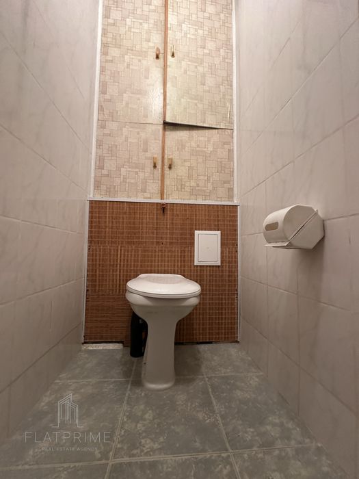 Продам 3-х кімнатну квартиру метро Осокорки