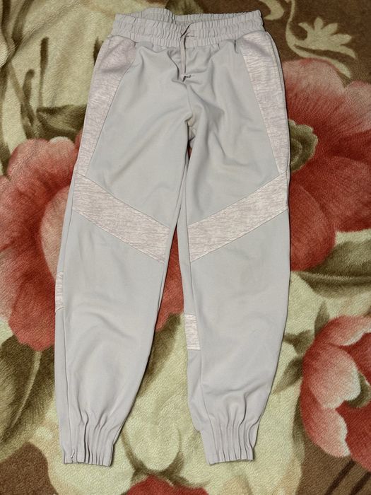 Віддам штани /брюки /джинси