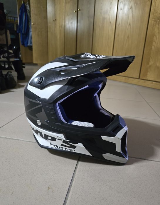 Capacete Swap's Industry