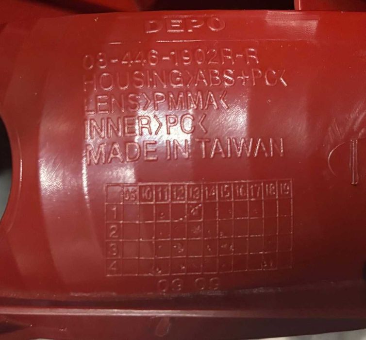 Lampa Audi A6 C6 2007rok, Depo, prawy tył