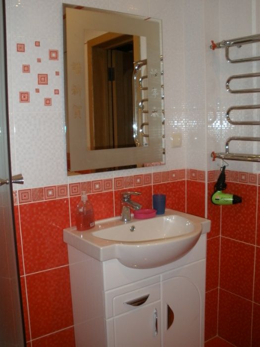 243 Здаю подобово 1-ну кімнатну квартиру біля парка відпочинку Центр