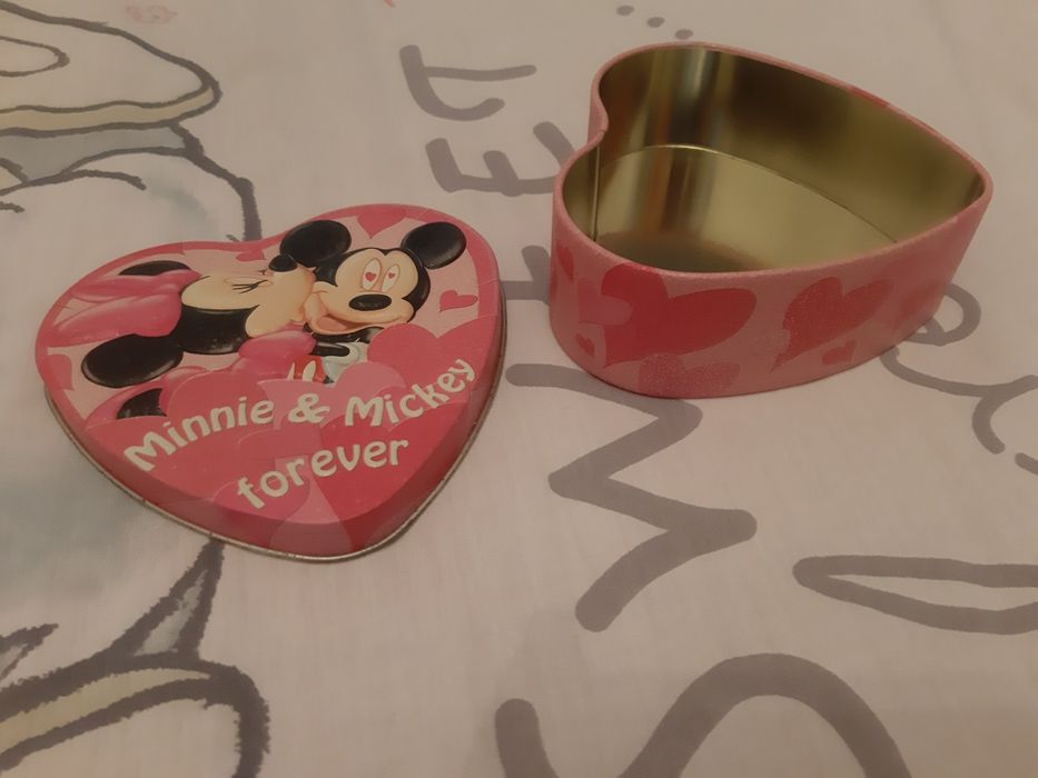 Caixa coração Minnie e Mickey