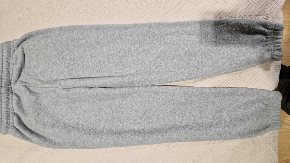 Zimowe, polarkowe spodnie rozm. 152.