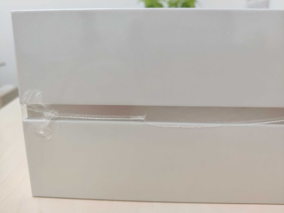 Апарат для омолодження CurrentBody Skin RF-ліфтинг в домашніх умовах