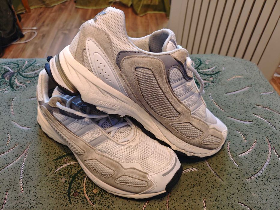 Кроссовки Adidas Adiprene оригинал размер-44 стелька- 28см.
