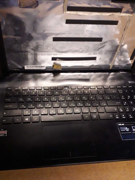 Продам ноутбук Asus X501U (X401U-M3) (розборка або відновлення)