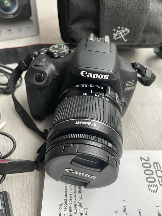 Canon EOS 2000D EF-S 18-55 III