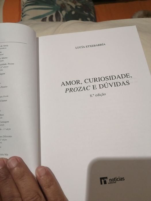 Romance Amor, curiosidade, prozac e dúvidas de Lúcia Etxebarria