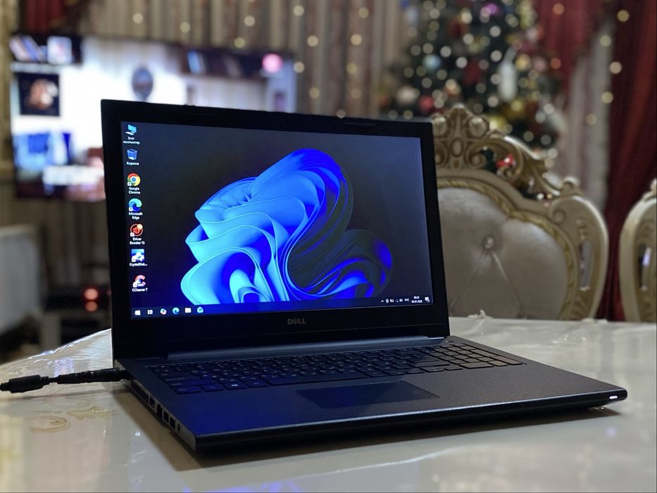 Продам игровой ноутбук / nvidia 820m / 8 гб ОЗУ / SSD 128